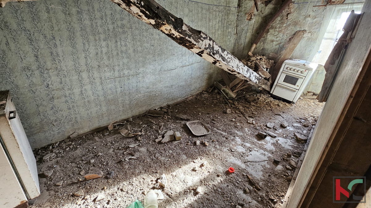 Istra-Žminj, vrstna hiša 86m2 za obnovo #prodaja
