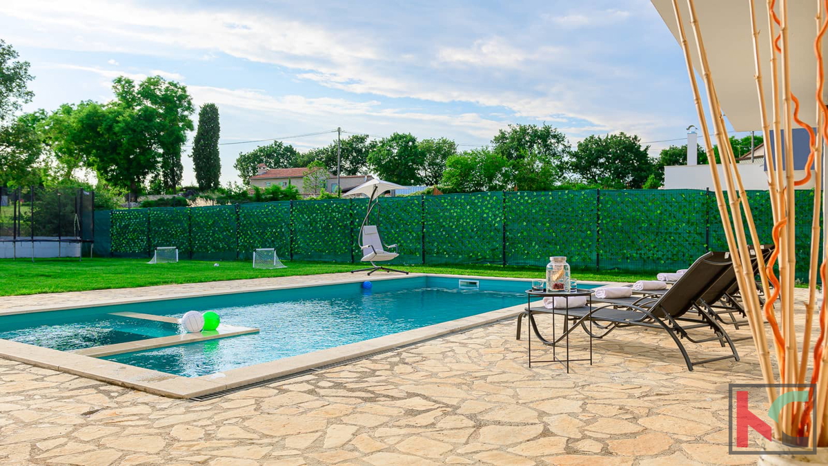 Istra, Svetvinčenat, Luksuzna vila 234m2, #prodaja