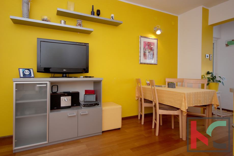 Istra, Pula, center, kompletno opremljeno stanovanje za bivanje 2SS+DB z 2 balkonoma, #prodaja