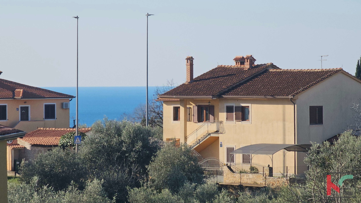 Istra, Poreč, opremljeno stanovanje 2s + kopalnica, terasa, #prodaja