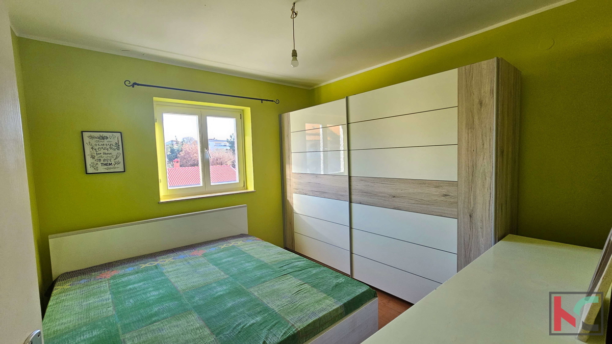 Istra, Poreč, opremljeno stanovanje 2s + kopalnica, terasa, #prodaja