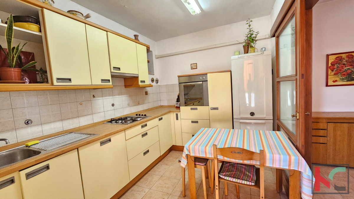 Istra, Pula, Gregovica, hiša z vrtom, garaža, blizu centra, #prodaja