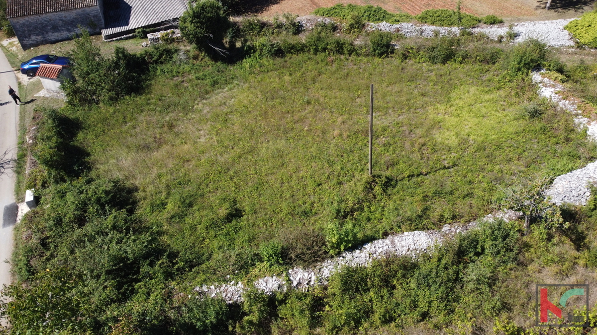 Istra, Svetvinčenat, zemljišče 760m2 z gradbenim dovoljenjem in projektom, #prodaja