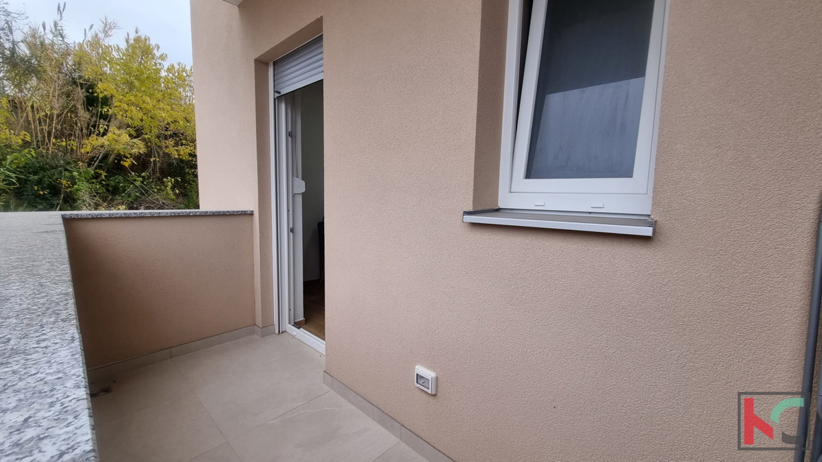 Pula, Valdebek, 2S+DB in garaža, pritličje novogradnje # prodaja