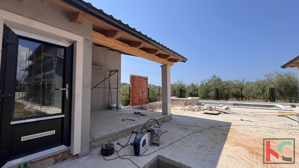 Istra, Galižana, samostojna počitniška hiša z odprtim pogledom na naravo #prodaja