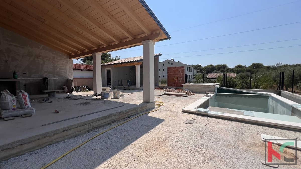 Istra, Galižana, samostojna počitniška hiša z odprtim pogledom na naravo #prodaja