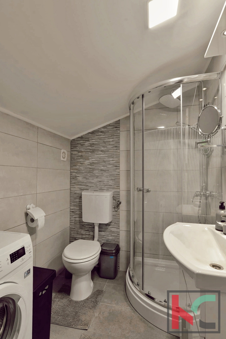 Istra, Vodnjan, samostojna hiša s 4 apartmaji #prodaja