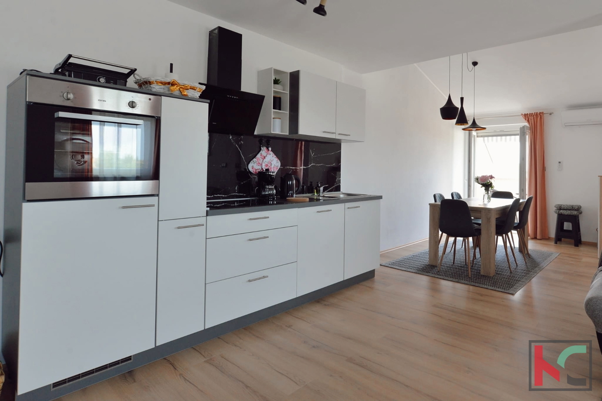 Istra, Vodnjan, samostojna hiša s 4 apartmaji #prodaja
