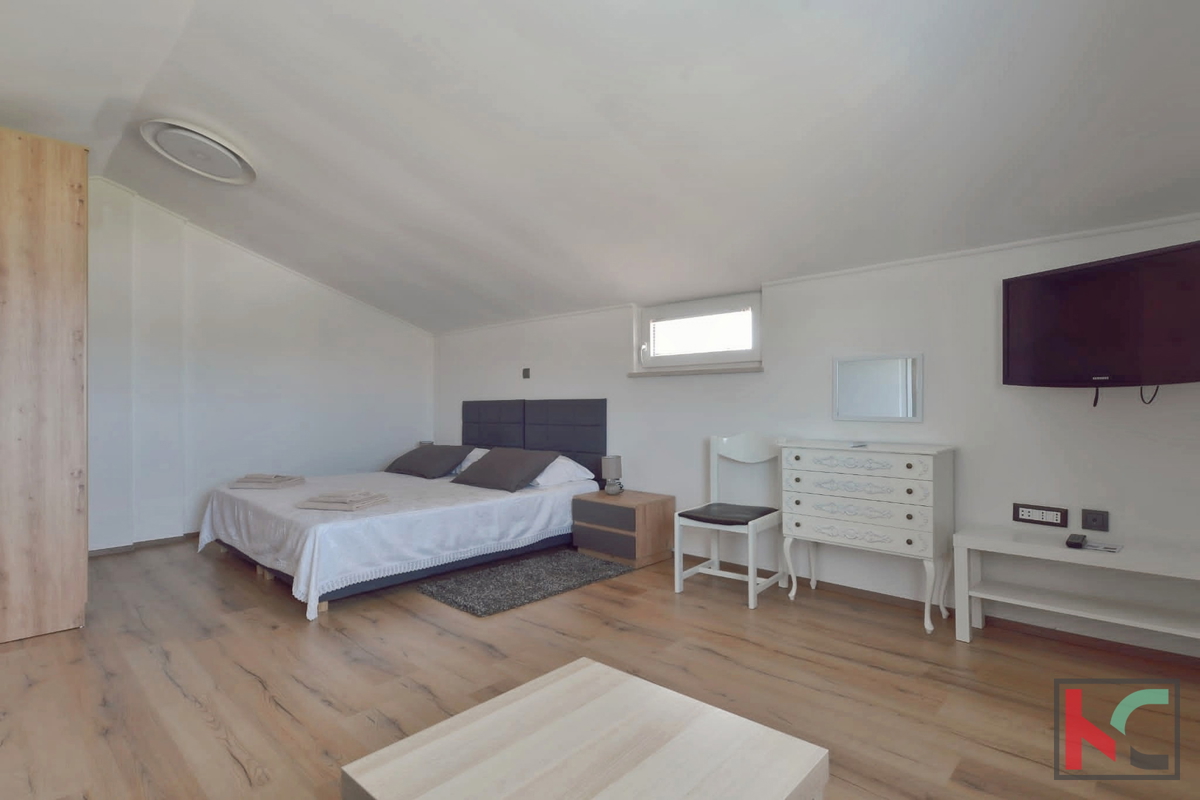 Istra, Vodnjan, samostojna hiša s 4 apartmaji #prodaja