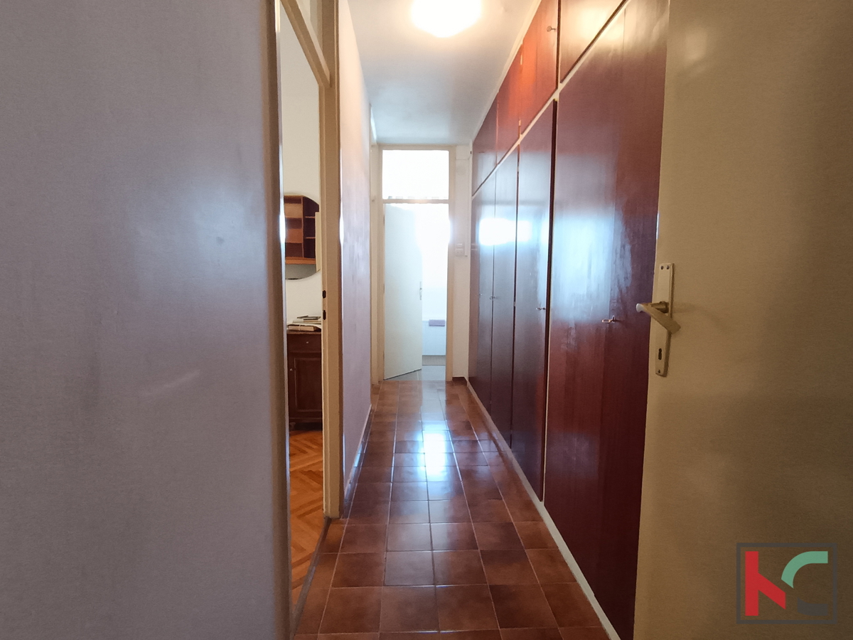 PULA, STOJA, TROSOBNO STANOVANJE S POGLEDOM NA MORJE, 78m2, #PRODAJA
