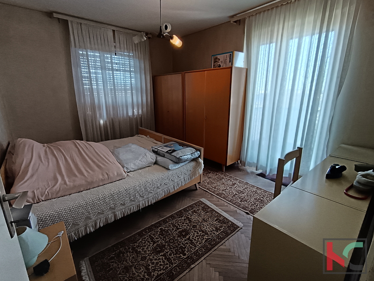 PULA, STOJA, TROSOBNO STANOVANJE S POGLEDOM NA MORJE, 78m2, #PRODAJA