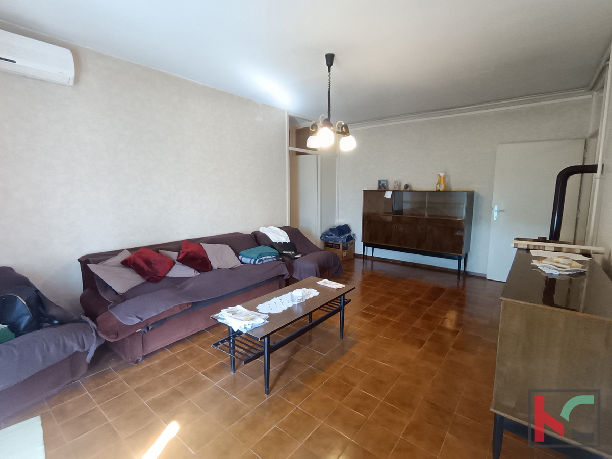 PULA, STOJA, TROSOBNO STANOVANJE S POGLEDOM NA MORJE, 78m2, #PRODAJA