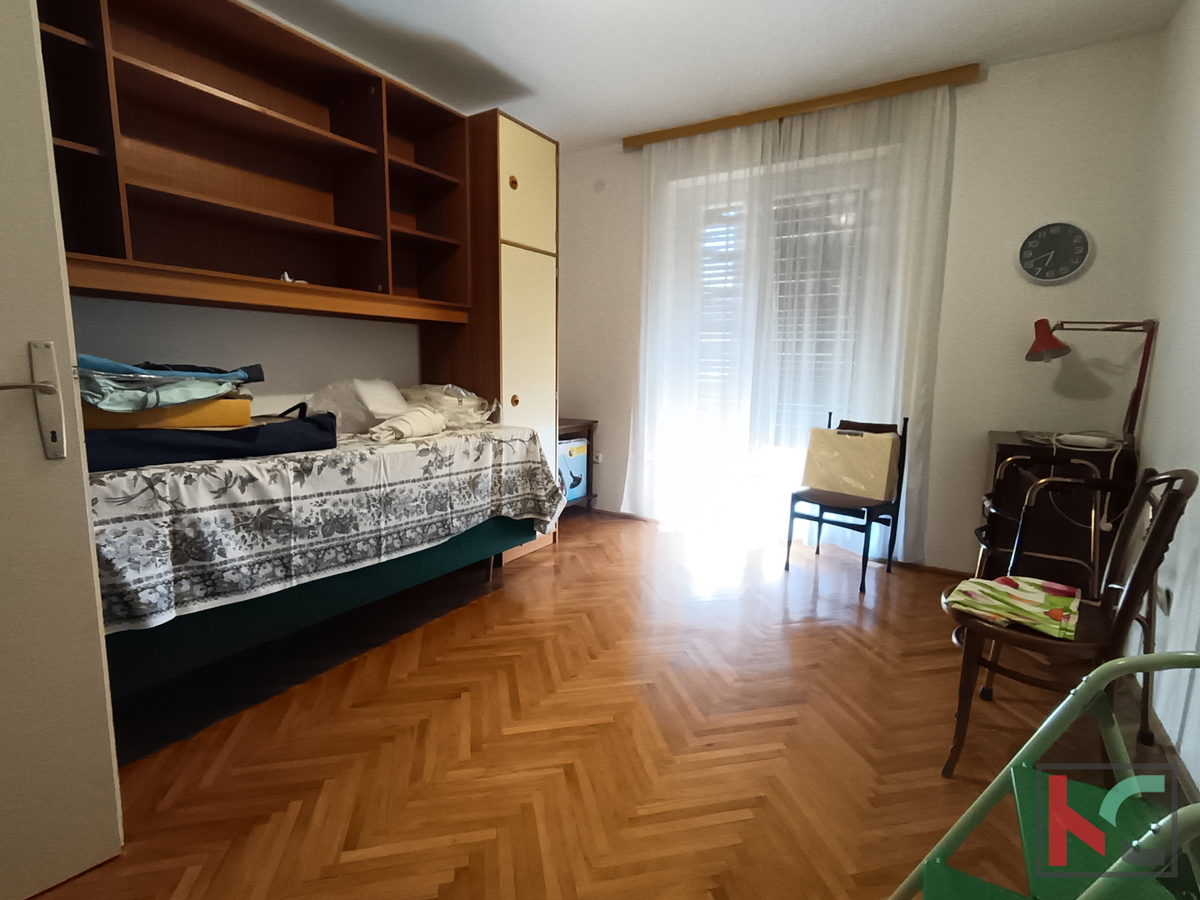 PULA, STOJA, TROSOBNO STANOVANJE S POGLEDOM NA MORJE, 78m2, #PRODAJA