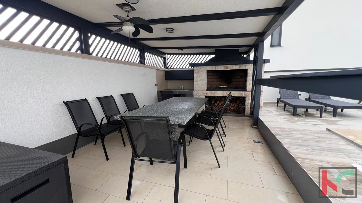 ISTRA, GALIŽANA, SAMOSTOJNA HIŠA S BAZENOM, MIRNA LOKACIJA, PRODAJA