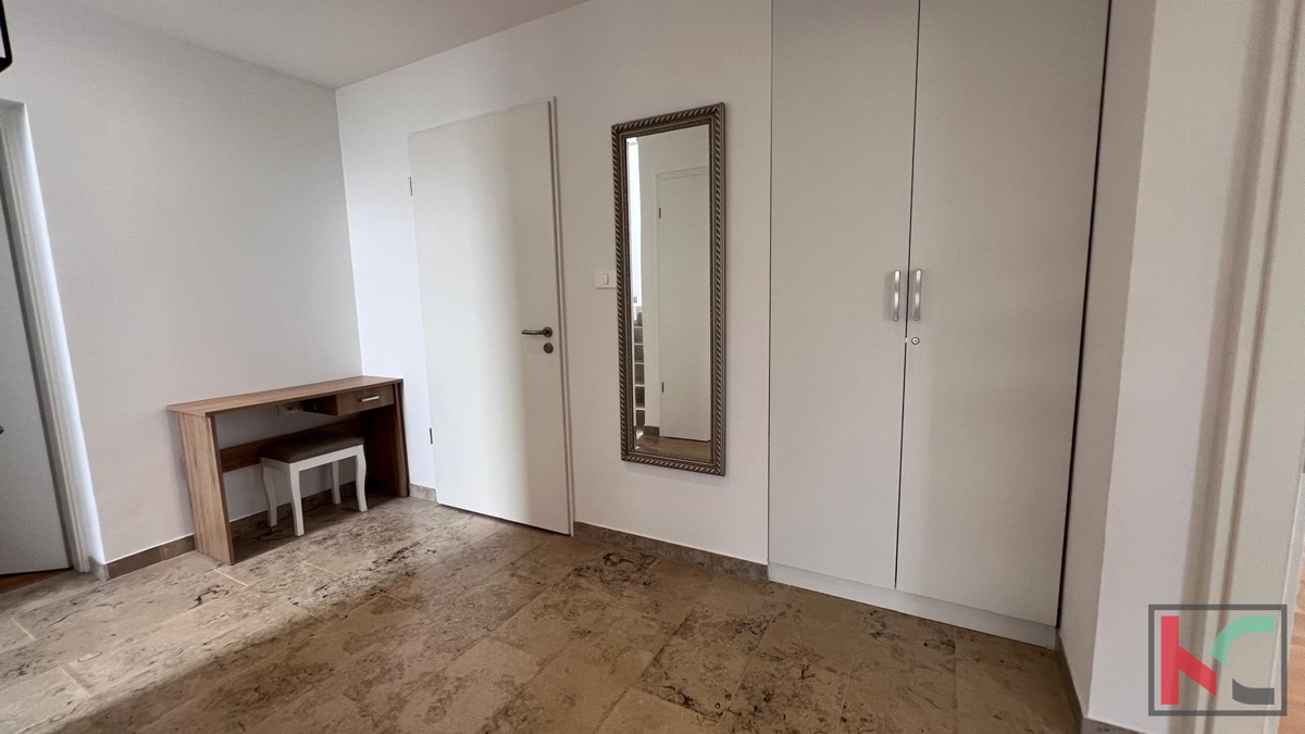ISTRA, GALIŽANA, SAMOSTOJNA HIŠA S BAZENOM, MIRNA LOKACIJA, PRODAJA