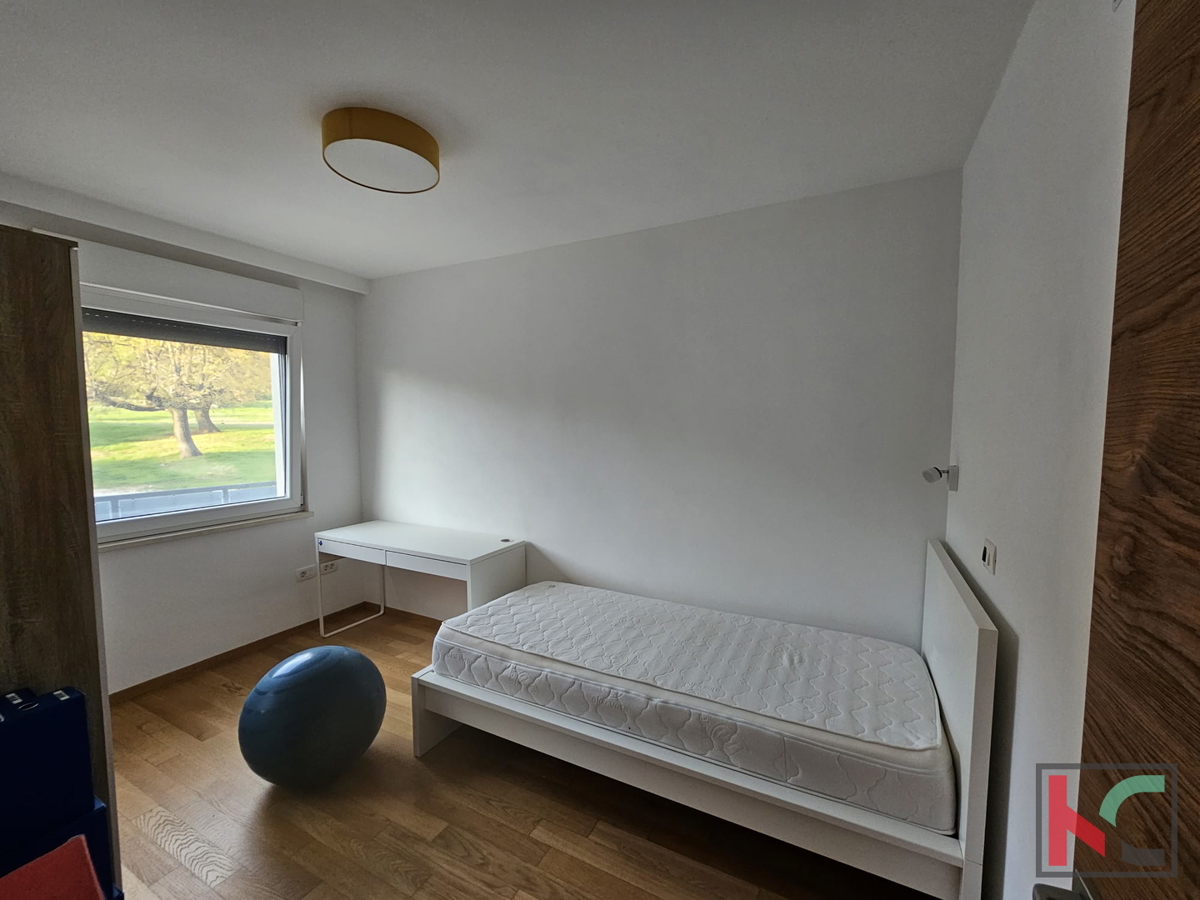 Pula, družinska hiša s bazenom v mirnem delu mesta #prodaja