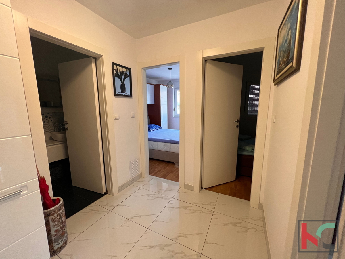Pula, Valkane, stanovanje 60 m2, kvalitetno trisobno stanovanje, prva vrsta do morja, prvo nadstropje