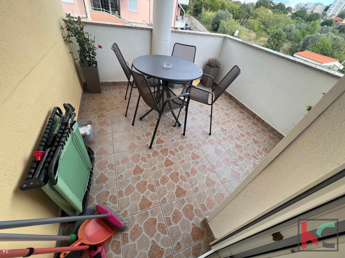 Pula, Valkane, stanovanje 60 m2, kvalitetno trisobno stanovanje, prva vrsta do morja, prvo nadstropje