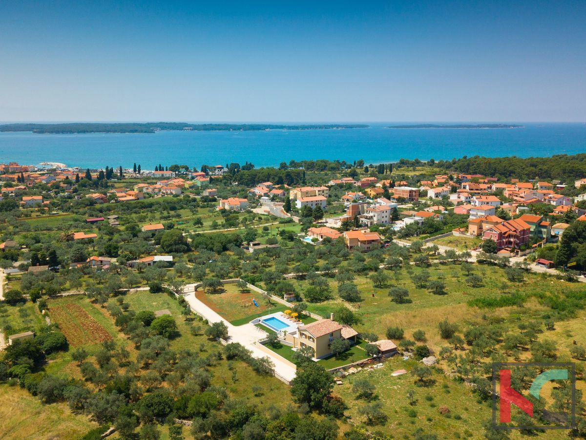 Istra, Fažana, luksuzna vila v Fažani obdana z naravo na 2200m2 vrta, #prodaja