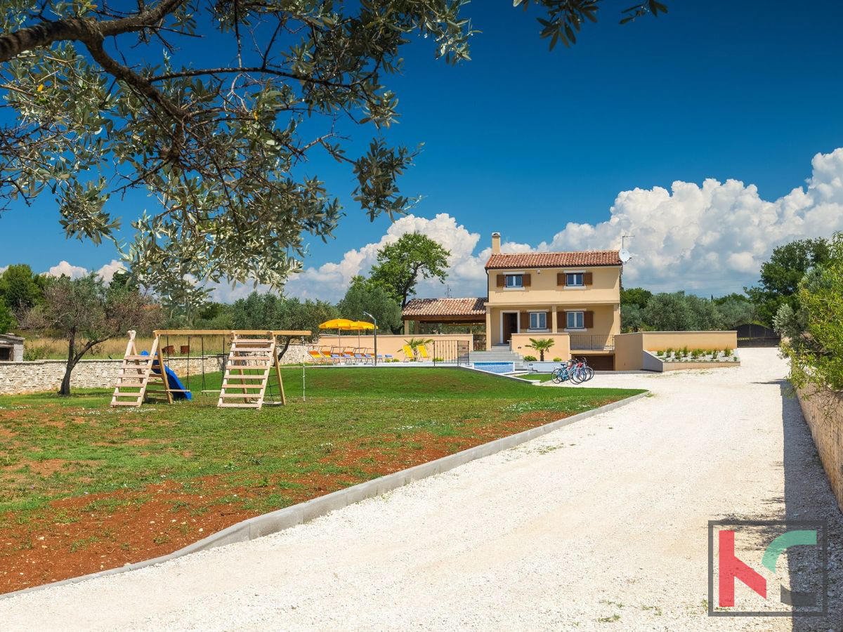 Istra, Fažana, luksuzna vila v Fažani obdana z naravo na 2200m2 vrta, #prodaja
