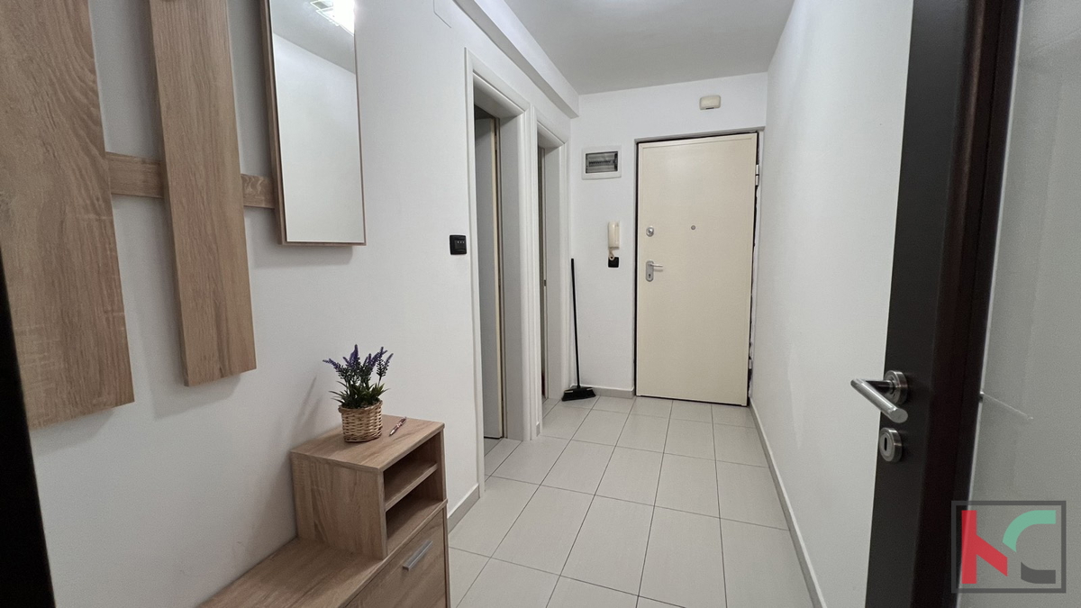 Pula, Veruda, trisobno družinsko stanovanje na zaželjeni lokaciji #prodaja