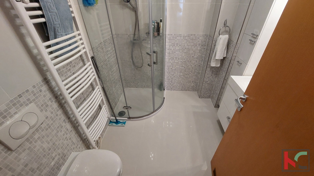 Istra, Pula, Šijana, moderno opremljeno stanovanje 2SS+DB, novejše gradnje, #prodaja