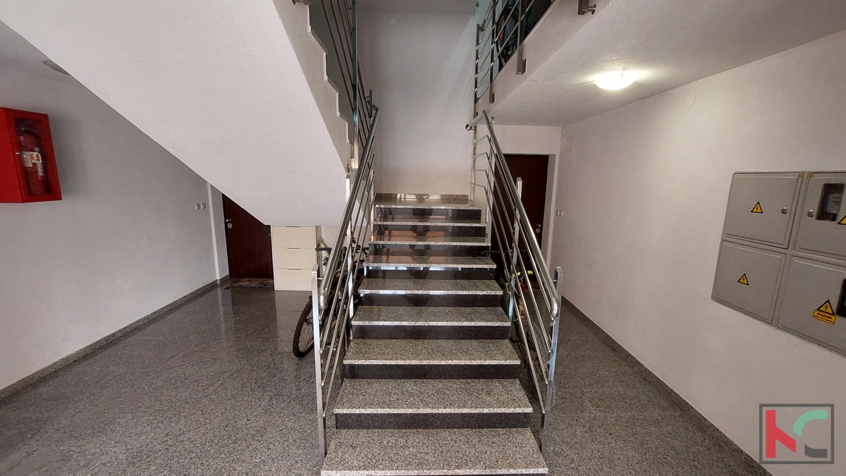 Istra, Pula, Šijana, moderno opremljeno stanovanje 2SS+DB, novejše gradnje, #prodaja