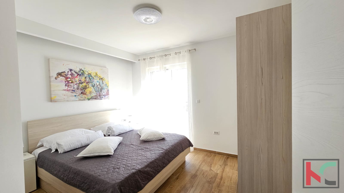 Istra, Loborika, počitniška hiša z bazenom in vrtom, popolnoma in moderno opremljena, 6sob, #prodaja