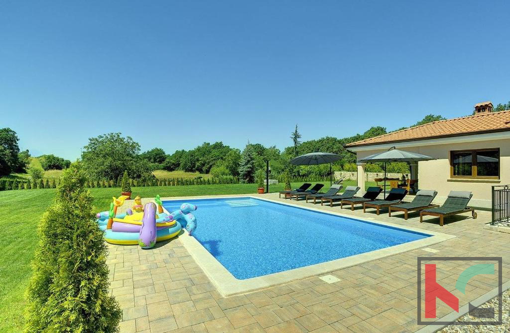 Elegantna vila v vasi Rovinj, #prodaja
