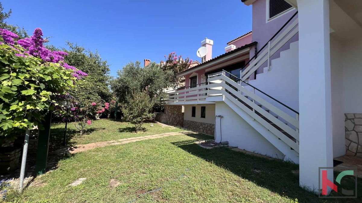 Istrien, Premantura, Einfamilienhaus mit großem Potenzial, Meerblick #Verkauf