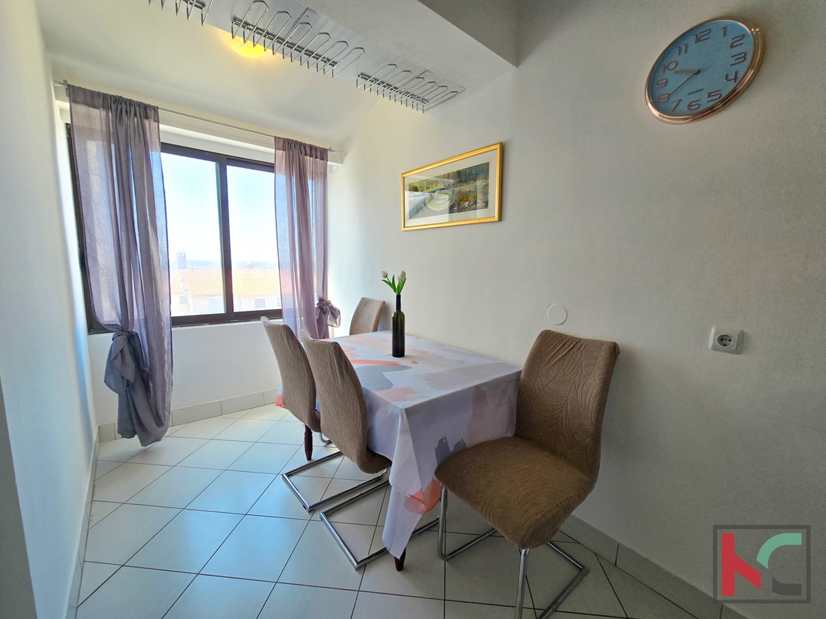 ISTRA, PARENZO, APPARTAMENTO, BALKON, VISTA SUL MARE E SULLA CITTÀ DI PARENZO, #IN VENDITA