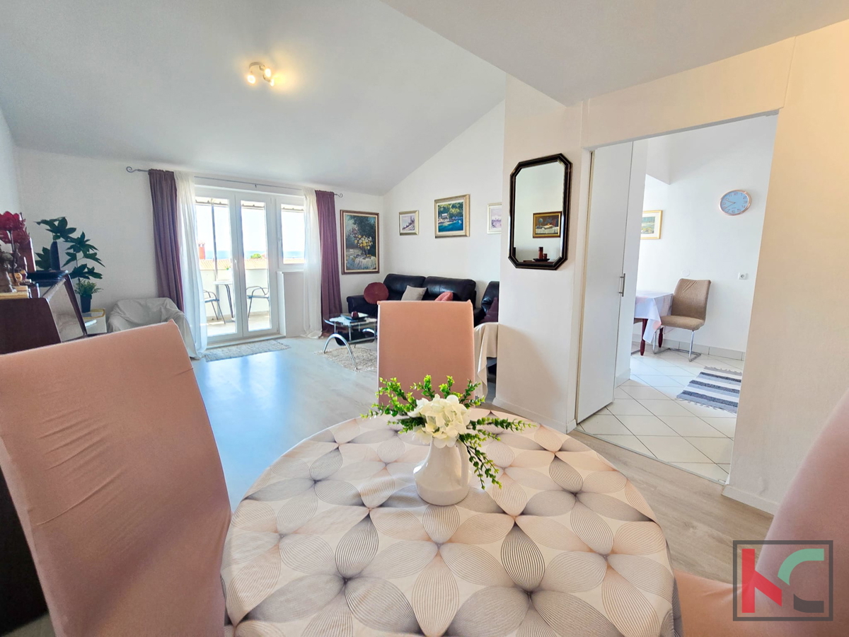 ISTRA, PARENZO, APPARTAMENTO, BALKON, VISTA SUL MARE E SULLA CITTÀ DI PARENZO, #IN VENDITA