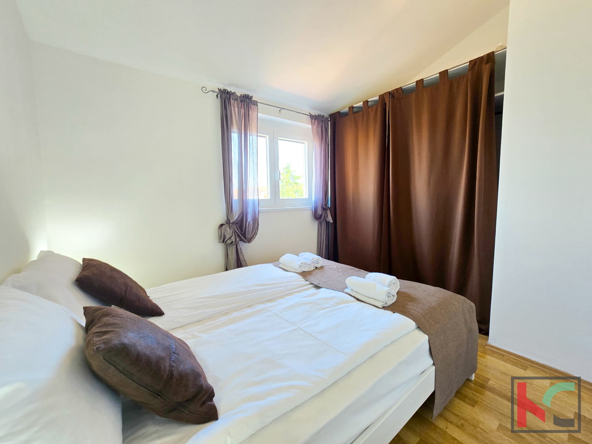 ISTRA, PARENZO, APPARTAMENTO, BALKON, VISTA SUL MARE E SULLA CITTÀ DI PARENZO, #IN VENDITA