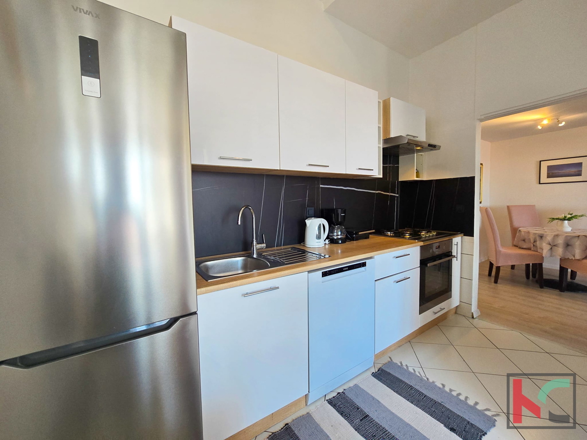 ISTRA, PARENZO, APPARTAMENTO, BALKON, VISTA SUL MARE E SULLA CITTÀ DI PARENZO, #IN VENDITA