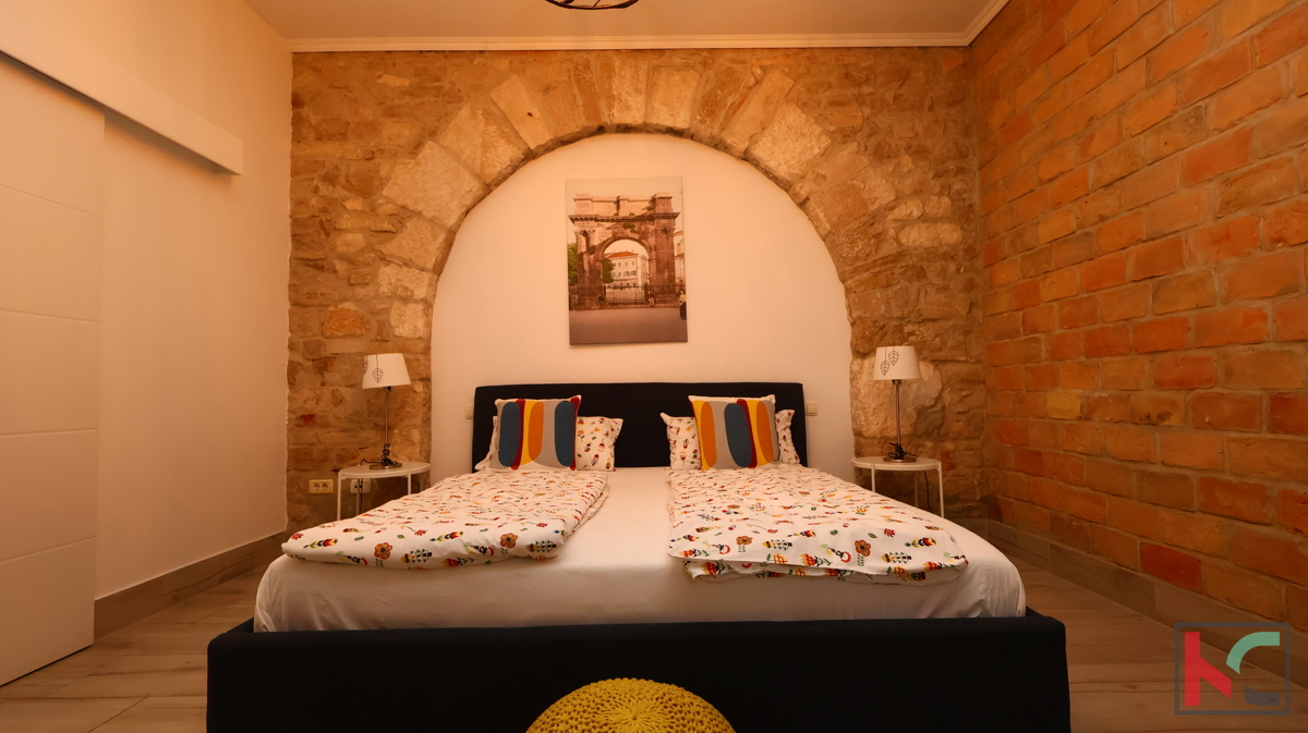 Pula, center, stanovanje 58,68 m2 v strogem centru mesta, prodaja