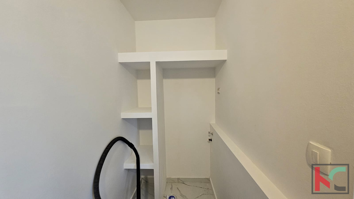 Istra, Pula, Vidikovac, penthouse 96,34m2, nedaleč od centra mesta in urejenih plaž