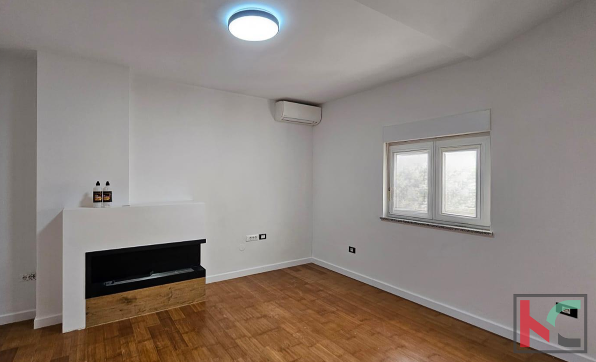 Istra, Pula, Vidikovac, penthouse 96,34m2, nedaleč od centra mesta in urejenih plaž