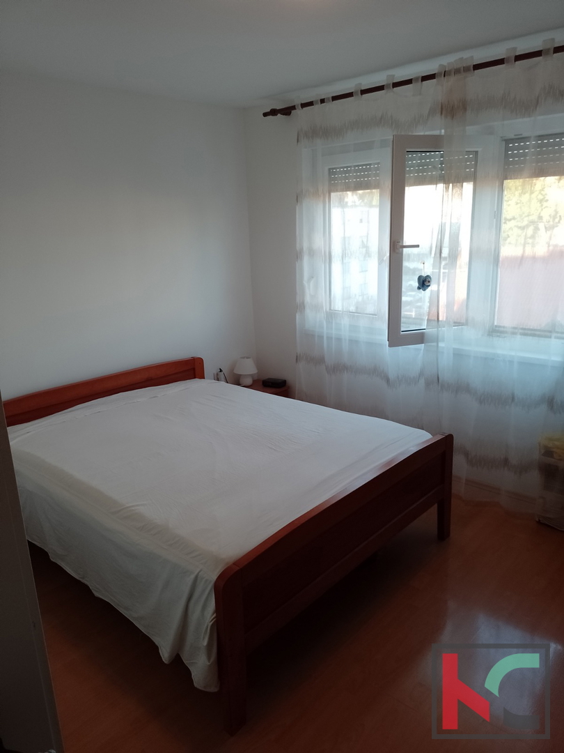 PULA, VERUDA, DVOSOBNO STANOVANJE NA ZAŽELENI LOKACIJI S ČUDOVITIM RAZGLEDOM #PRODAJA