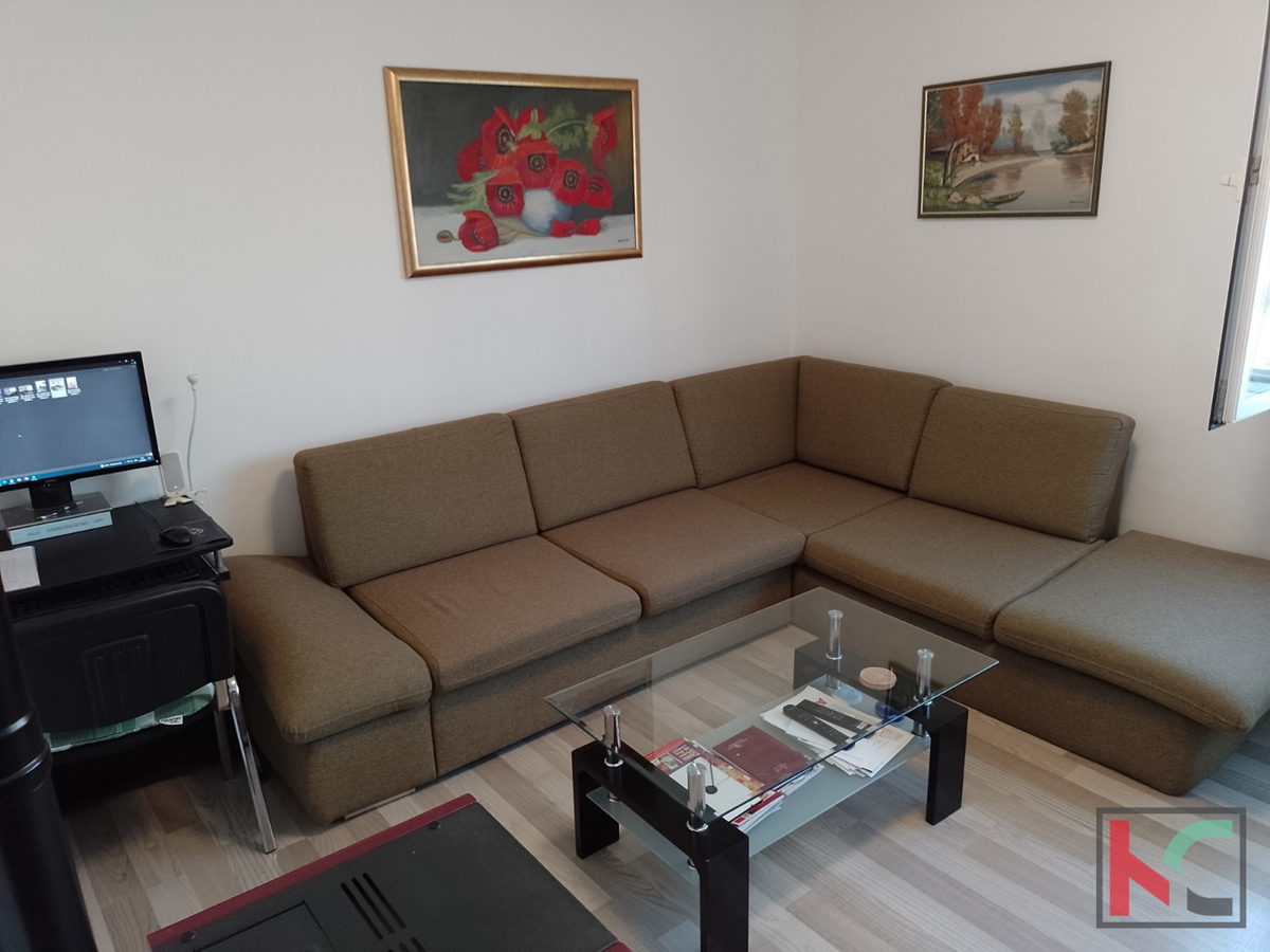 PULA, VERUDA, DVOSOBNO STANOVANJE NA ZAŽELENI LOKACIJI S ČUDOVITIM RAZGLEDOM #PRODAJA