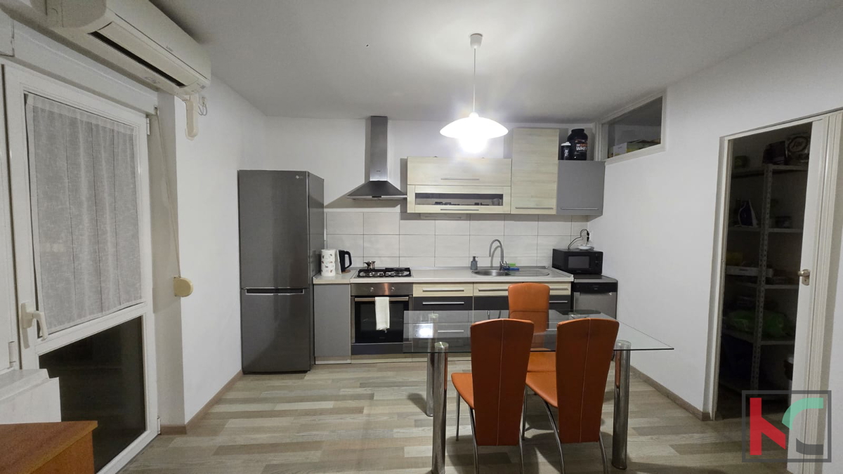 PULA, VERUDA, DVOSOBNO STANOVANJE NA ZAŽELENI LOKACIJI S ČUDOVITIM RAZGLEDOM #PRODAJA