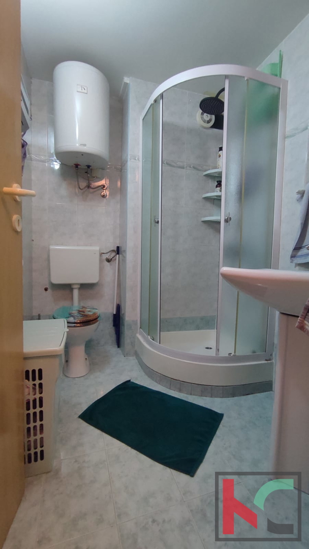 Istra, Premantura, center, stanovanje v 1. nadstropju, 65m2, terasa