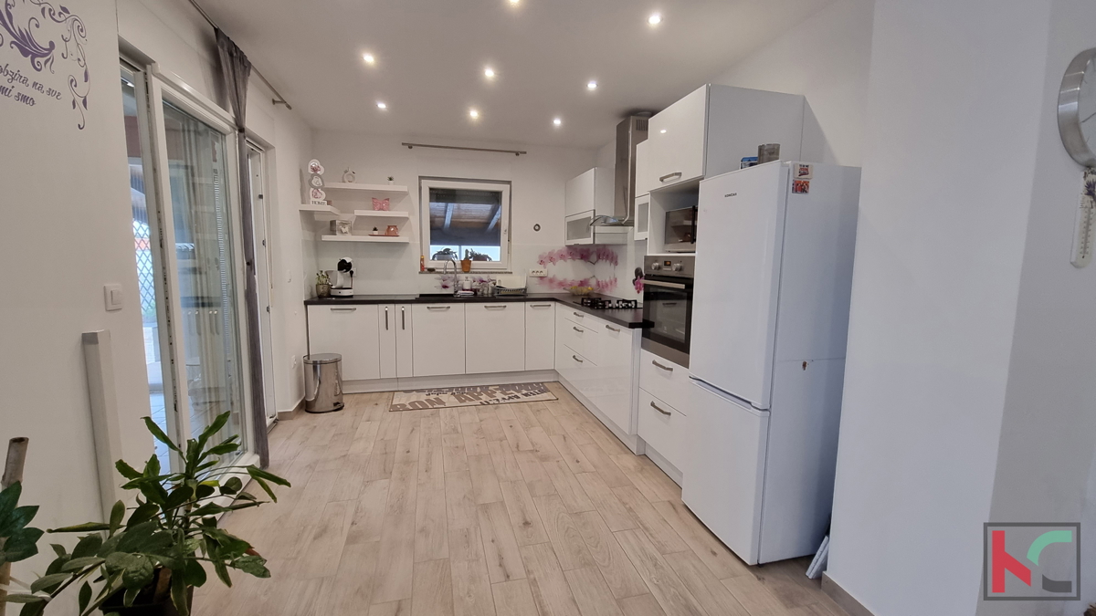 Istra, Šikići, hiša 108m2 v novogradnji