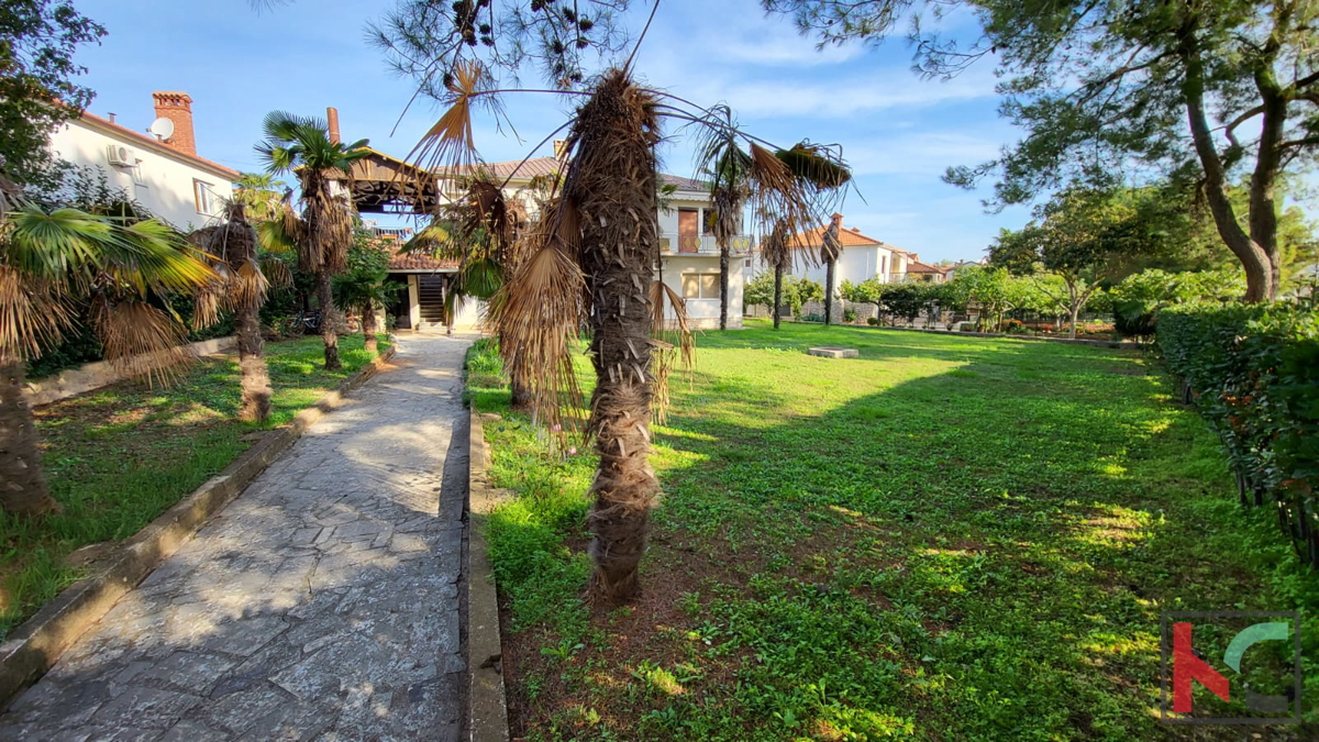 Rovinj, samostojna hiša s tremi stanovanjskimi enotami, dobra priložnost za investicijo, #prodaja