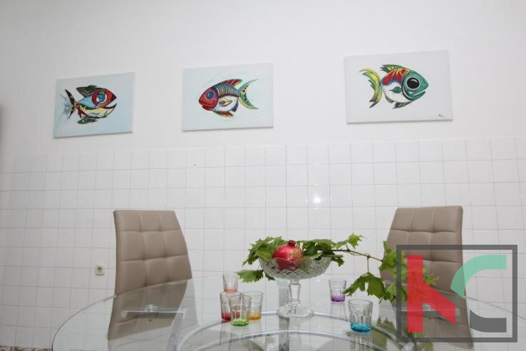 Rovinj, samostojna hiša s tremi stanovanjskimi enotami, dobra priložnost za investicijo, #prodaja