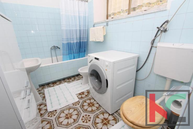Rovinj, samostojna hiša s tremi stanovanjskimi enotami, dobra priložnost za investicijo, #prodaja