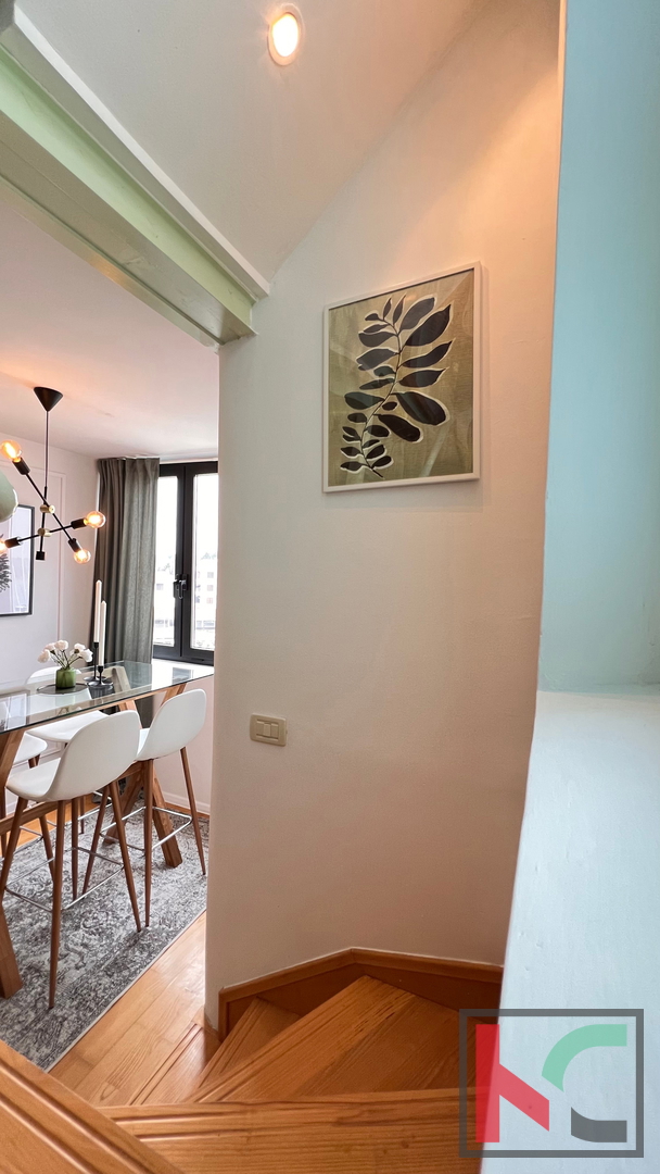 Istra, Poreč, stanovanje 39,64 m2, stilsko dvonadstropno stanovanje z neprecenljivim pogledom na morje #prodaja