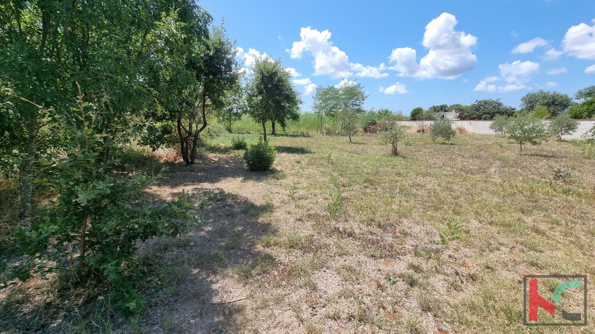 Istra, Loborika, gradbeno zemljišče 703m2 na mirni lokaciji, #prodaja