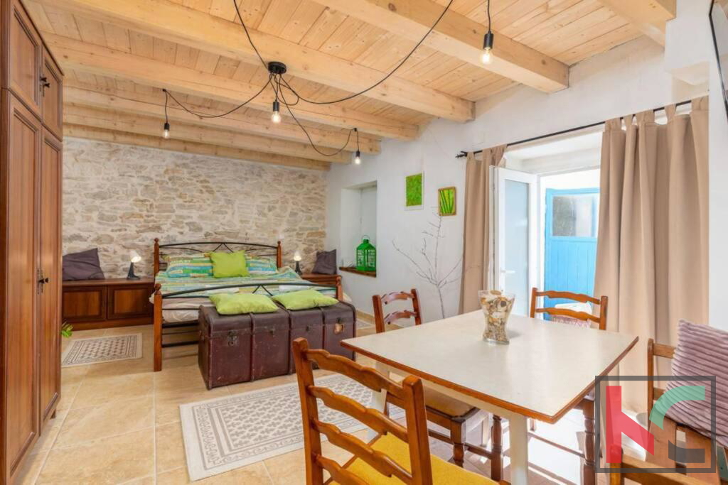 Istra, Marčana, kamnita počitniška hiša z možnostjo #prodaja