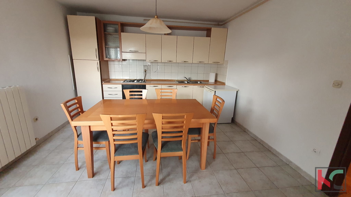 Pula, Center, veliko trisobno stanovanje, 2. nadstropje z dvigalom, 76,63m2 #prodaja