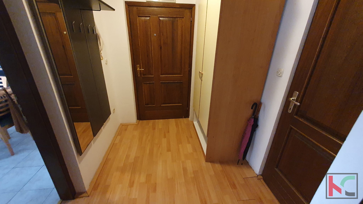 Pula, Center, veliko trisobno stanovanje, 2. nadstropje z dvigalom, 76,63m2 #prodaja